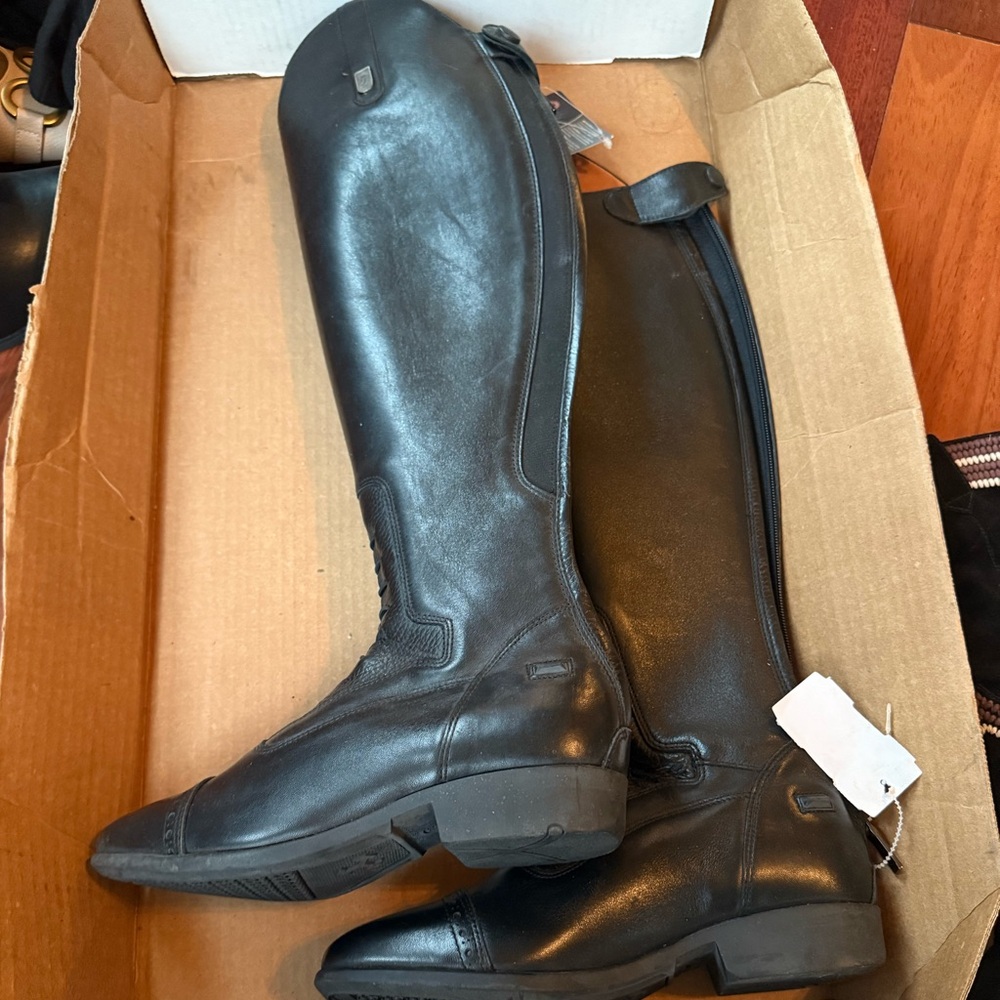 Ariat Devon AIRE Black  Boots